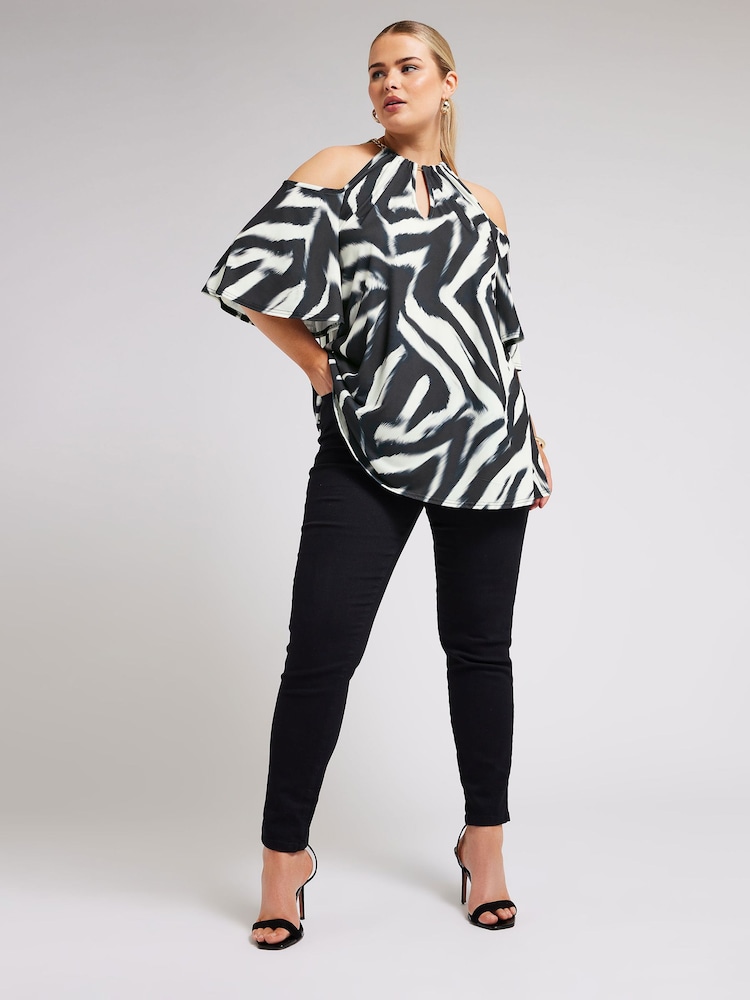 Schwarz - Yours Curve YOURS LONDON Top mit Kette und Blumenmuster und kalten Schultern - Bild 2 von 5