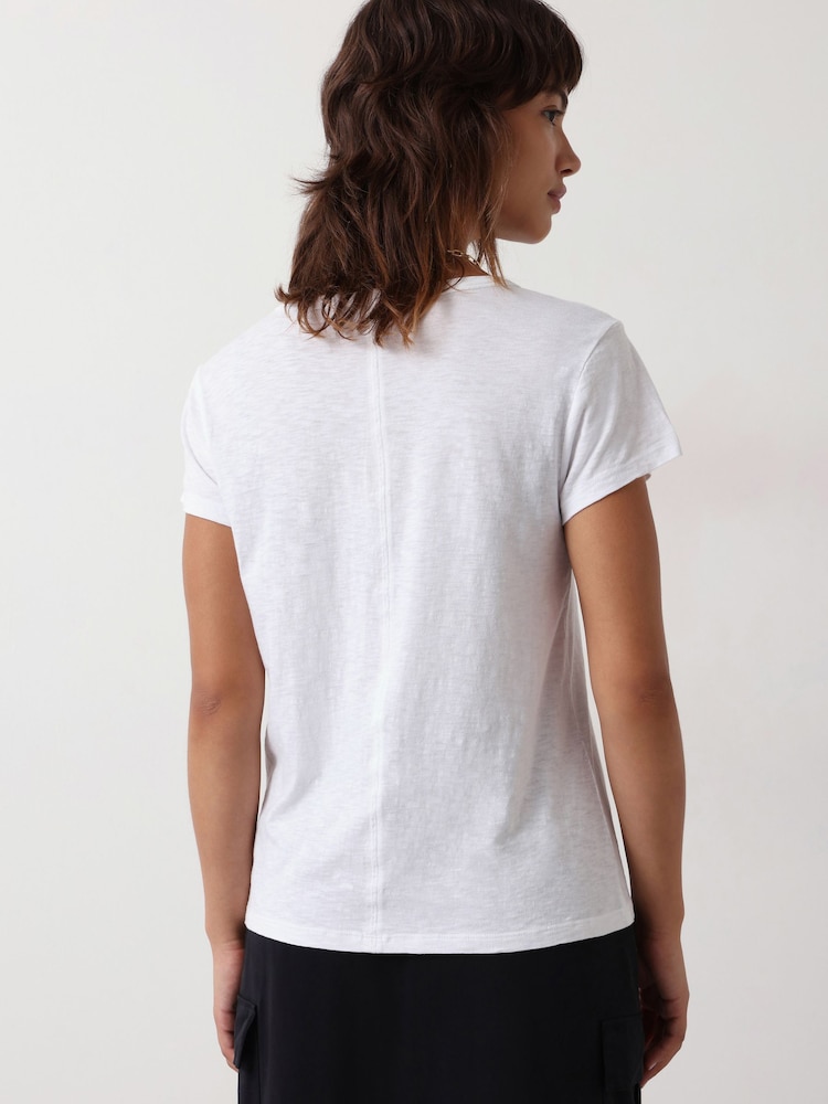 Blanco - Camiseta de corte slim con cuello redondo de Hush - Imagen 2 de 5 Blanco - Camiseta de corte slim con cuello redondo de Hush - Imagen 2 de 5
