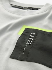 Baker by Ted Baker Grey 100% Cotton Pocket T-Shirt - Image 4 of 4
