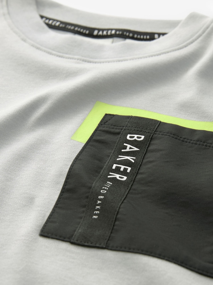 Baker by Ted Baker Grey 100% Cotton Pocket T-Shirt - Image 4 of 4