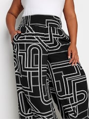Yours Curve Black Abstract Print Shirred Wide Leg Trousers - Image 4 of 6