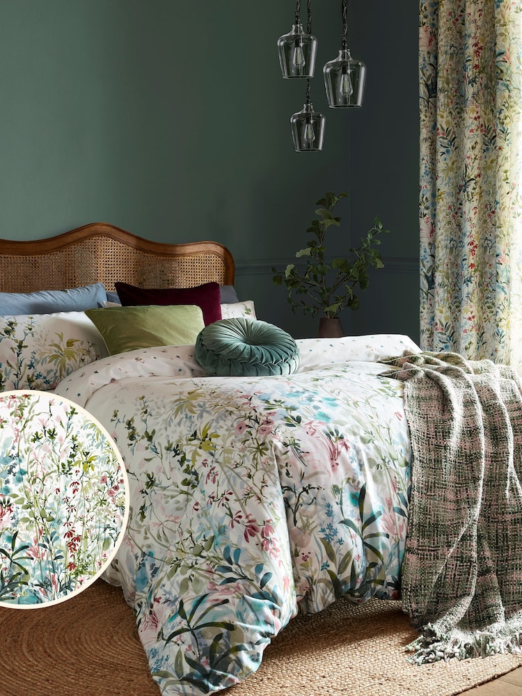 Laura Ashley Multi White Pointon Fields 100% Cotton Duvet Cover and Pillowcase Set - Image 2 of 5