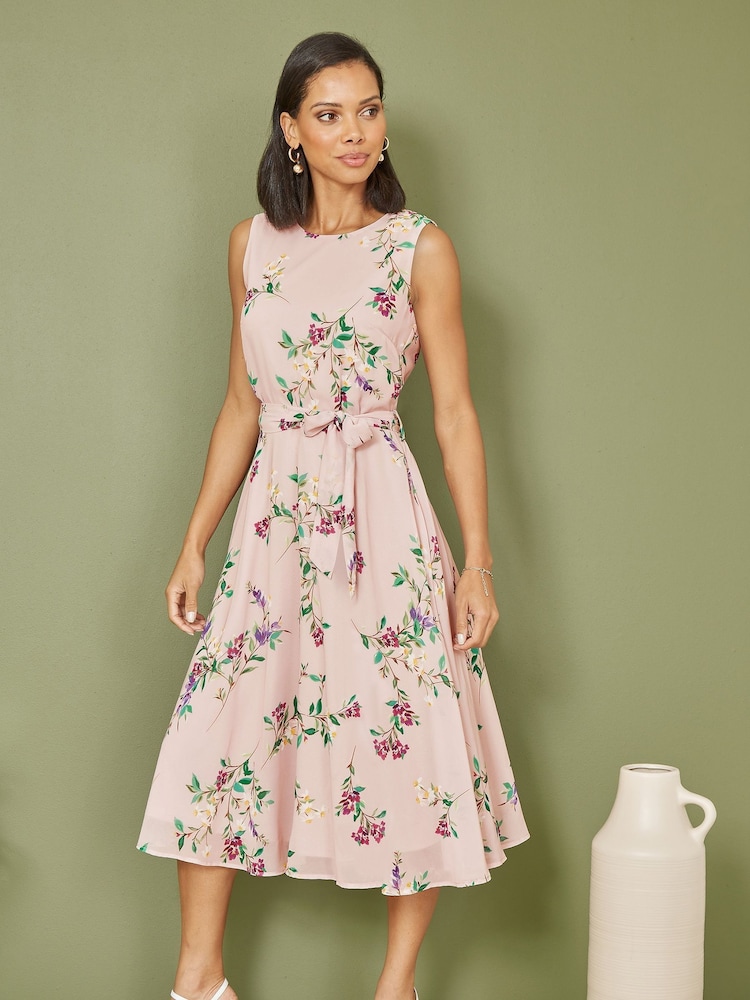 Yumi Pink Floral Print Midi Skater Dress - Image 2 of 4