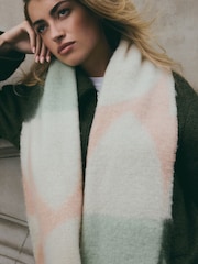 Green/Pink Pastel Geo Heavyweight Blanket Scarf - Image 4 of 5