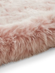 Laurence Llewelyn-Bowen Rose Plain Shaggy Mayfair Rug - Image 6 of 6