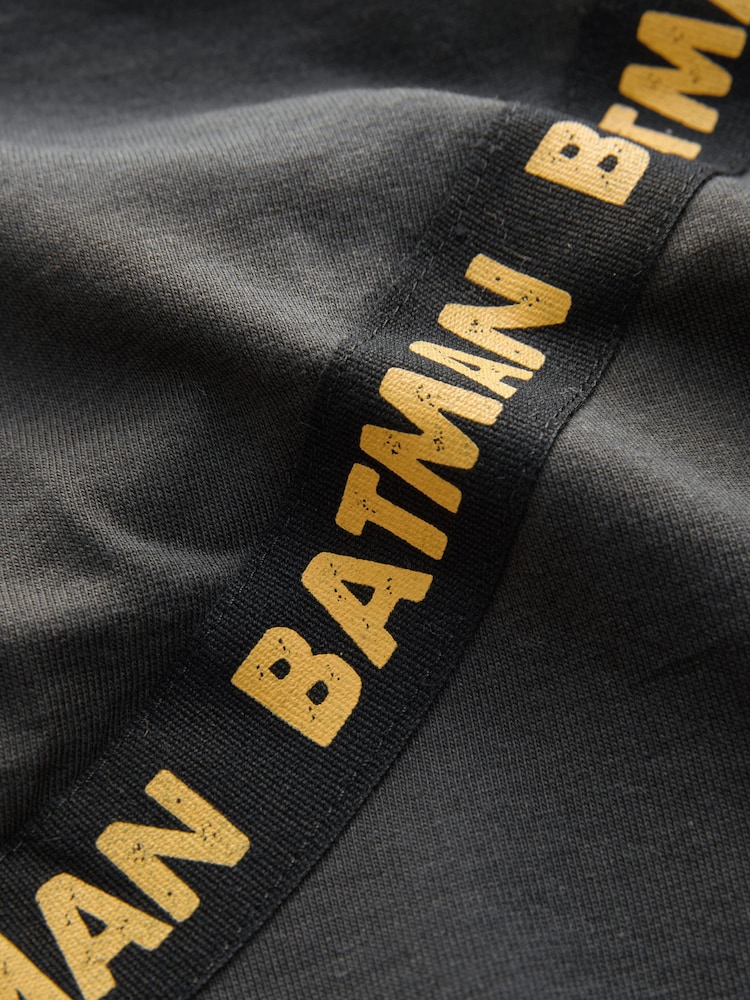 Black Batman 100% Cotton Long Sleeve Bumbag T-Shirt (3mths-8yrs) - Image 8 of 8