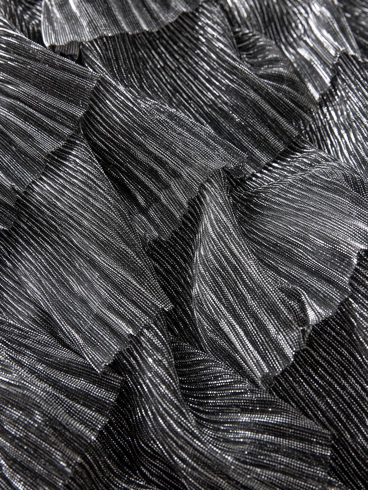 Silber - Midirock aus Mesh-Tüll - Bild 8 von 8 Silber - Midirock aus Mesh-Tüll - Bild 8 von 8