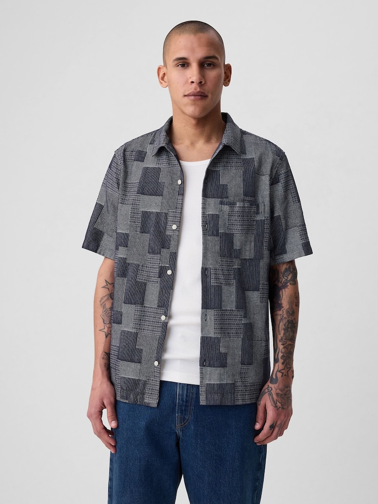 Gap Blue Cotton Patchwork Short Sleeve Resort Shirt - Image 1 of 4 Gap Blue Cotton Patchwork Short Sleeve Resort Shirt - Image 1 of 4