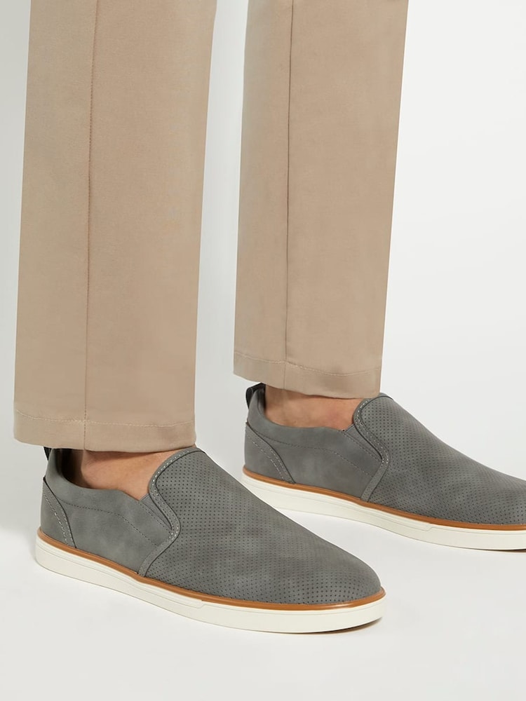 siva - Dune London Totals Perforirane superge Slip-On - Slika 1 iz 6 siva - Dune London Totals Perforirane superge Slip-On - Slika 1 iz 6