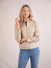 Lakeland Leather Cream Crosby Collarless Leather Jacket - Image 3 of 9