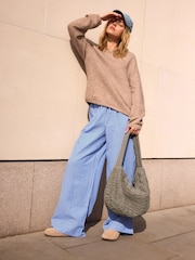 Khaki Green Padded Shoulder Bag - Image 2 of 11