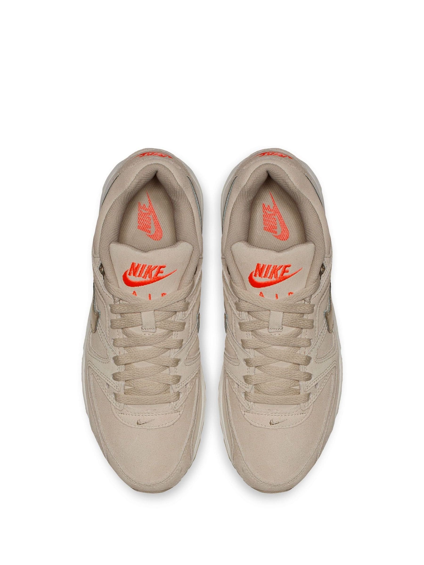 Nike command trainer top