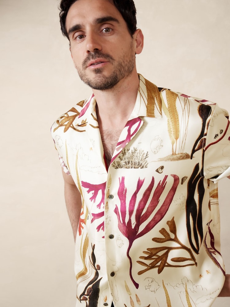 Banana Republic Cream Lyam Silk Resort Shirt - Image 1 of 1 Banana Republic Cream Lyam Silk Resort Shirt - Image 1 of 1