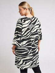 Yours Curve Cream/Black Zebra  Floral Print Tunic Top - Image 3 of 5
