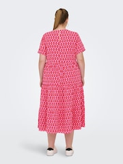 ONLY Curve Pink Printed Short Sleeve Tiered Maxi Dress - Image 5 of 7