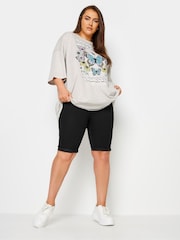 Yours Curve Black Basic Denim Shorts - Image 3 of 5