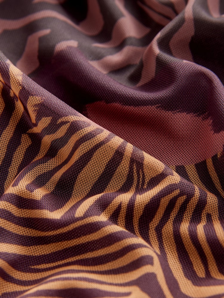 Abstract Animal Print Mesh Batwing Sleeve Maxi Dress - Image 7 of 7