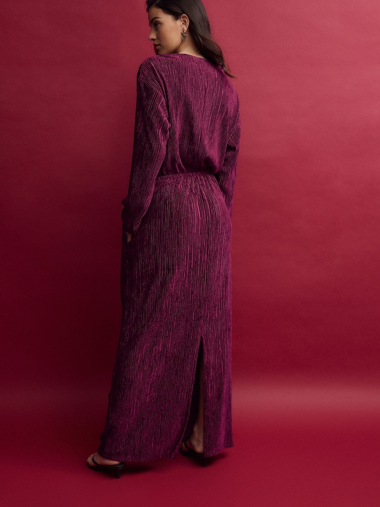 Burgundy Red Long Sleeve Velvet Maxi Dress - Image 4 of 9