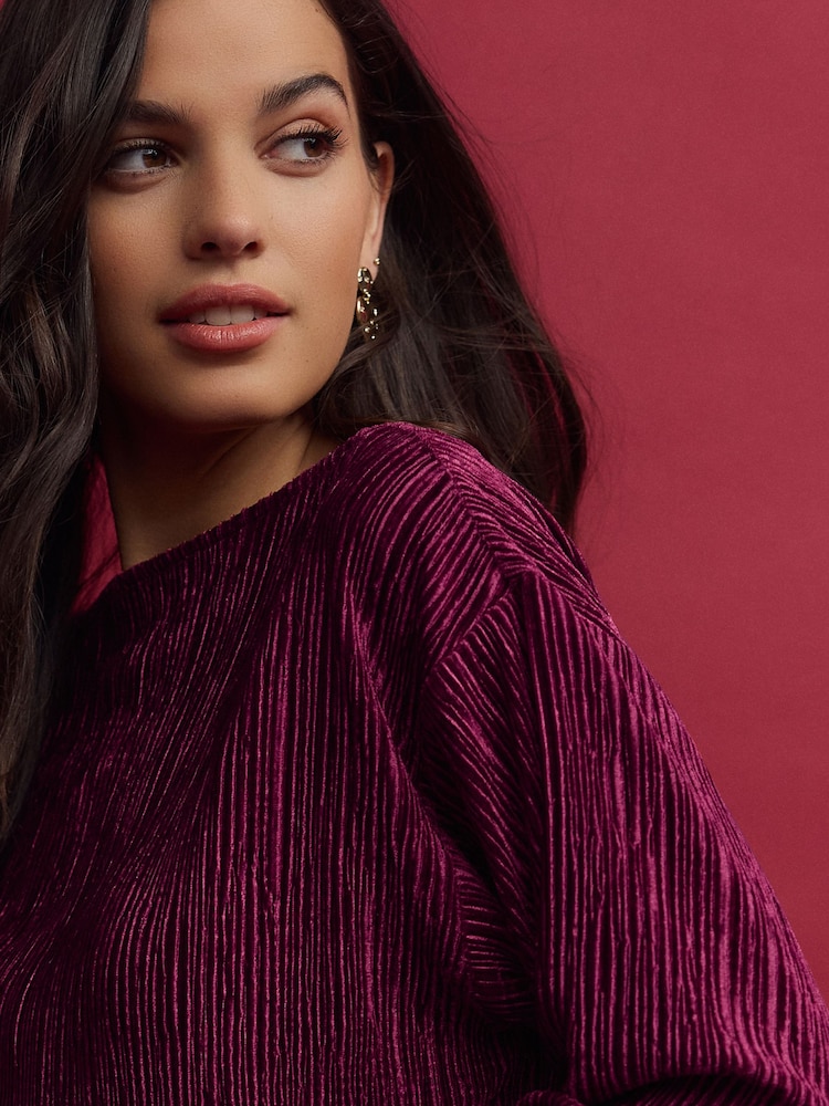 Burgundy Red Long Sleeve Velvet Maxi Dress - Image 5 of 9