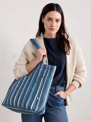 Seasalt Cornwall Blue 100% Cotton Singing Water Bag - Image 1 of 7