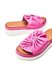 Moda in Pelle Ollin Twist Upper Sport Low Wedge Sliders - Image 4 of 4