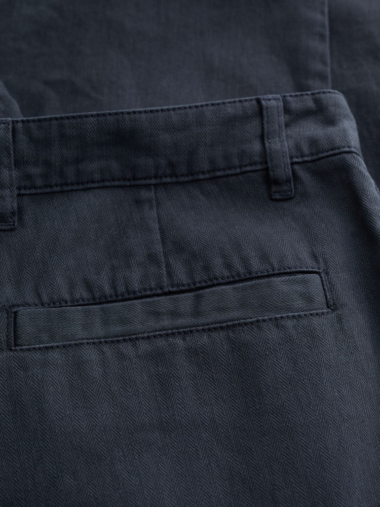 Seasalt Cornwall Blue Short Mens Helmsman Trousers - Image 4 of 4