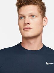 Nike Navy/Silver Dri-FIT Legend Training T-Shirt - Image 4 of 8