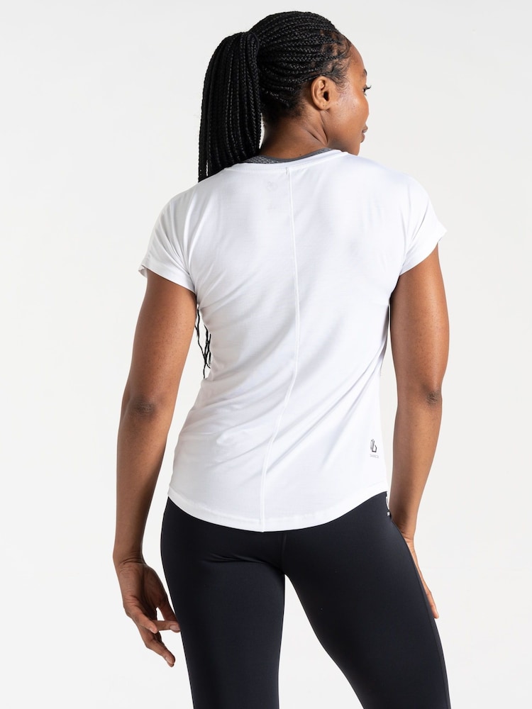 White - Dare 2b Vigilant Lightweight T-Shirt - Image 2 of 5 White - Dare 2b Vigilant Lightweight T-Shirt - Image 2 of 5