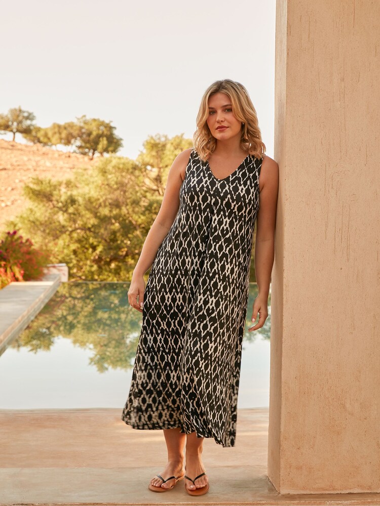 Live Unlimited Black Curve Mono Ikat Print Jersey Relaxed Maxi Dress - Image 1 of 6 Live Unlimited Black Curve Mono Ikat Print Jersey Relaxed Maxi Dress - Image 1 of 6