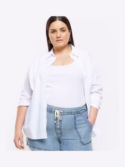 River Island Blue Curve Denim Casual Relaxed Shorts - Image 3 of 4