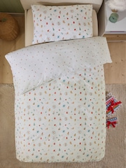 White Brushed Santa Icon Christmas Duvet Cover and Pillowcase Set - Image 3 of 8
