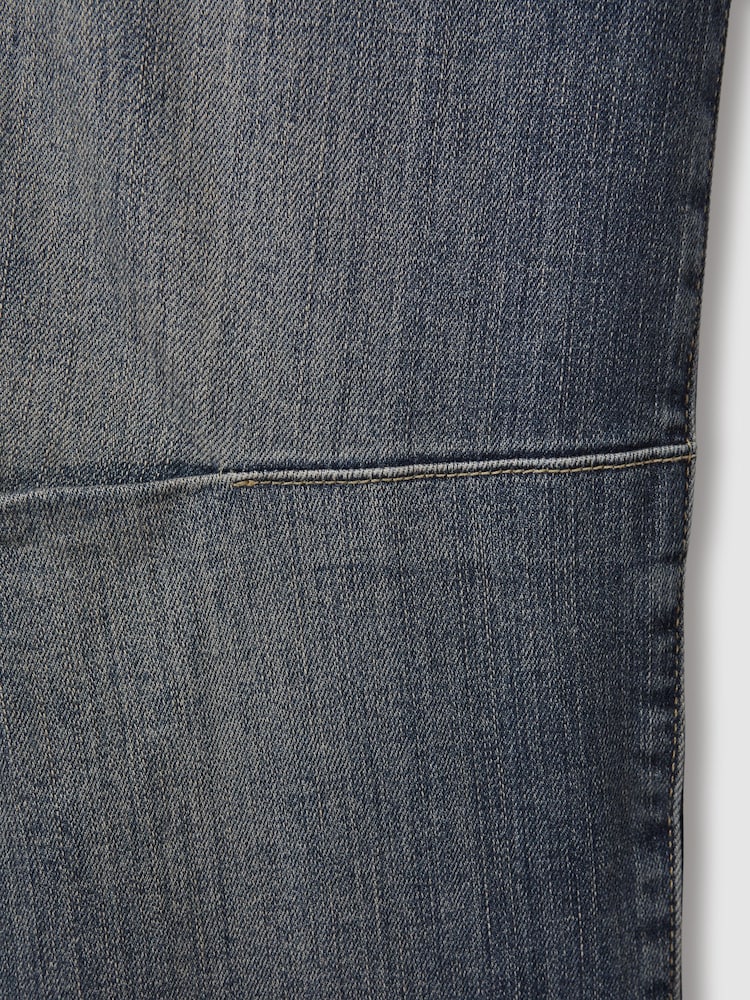Умеренный синий - Reiss Mahni Barrel-Leg Dart Jeans - Image 7 of 7