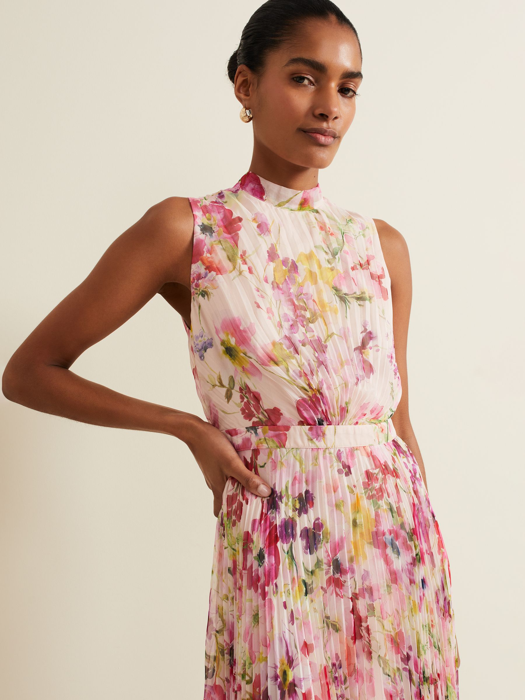 【新品未使用】Dahlia Belted Dress S Buy Phase Eight Multi Dahlia Print Pleat Midaxi Dress from