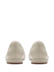 Clarks Cream Leather Sensa15 Lux Shoes - Image 5 of 8
