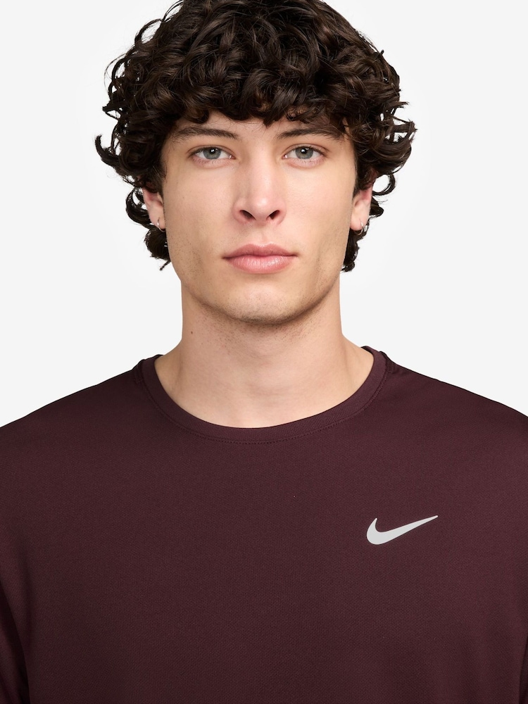 Nike Burgundy Crush Dri-FIT UV Miler Long-Sleeve Running Top - Image 3 of 3