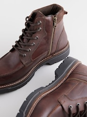 Коричневый - Leather Apron Toe Zip Up Boots - Image 5 of 6