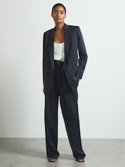 Reiss Olivia Anzughose aus Cupro mit Gürtel - Bild 4 von 5