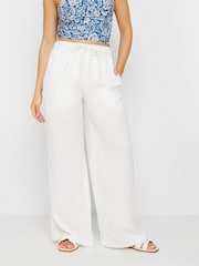 PixieGirl Petite White Wide Leg Trousers - Image 2 of 5