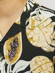 Revere Collar Printed Short Sleeve Shirt - Image 5 of 7