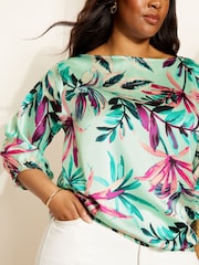 Curves Like These Blue Printed 3/4 Sleeve Blouse - Image 4 of 4