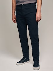Black Solid Regular Tapered Fit Classic Stretch Jeans - Image 1 of 8