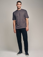 Black Solid Regular Tapered Fit Classic Stretch Jeans - Image 2 of 8