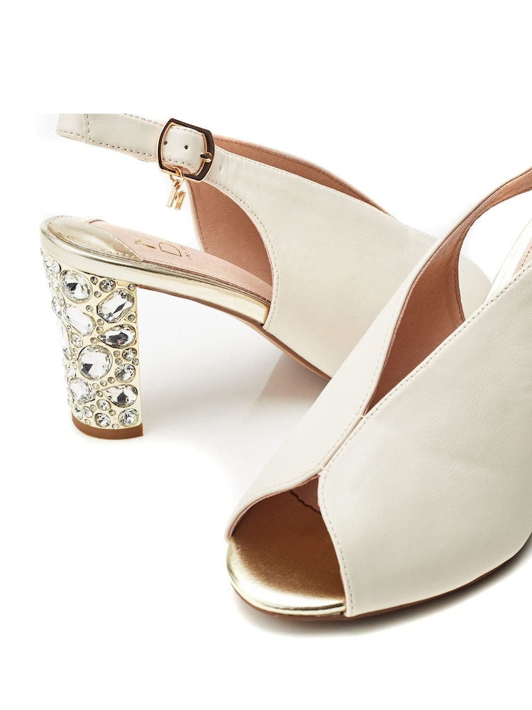 Белый - Moda in Pelle Melonia с открытым носком Jewelled каблуки сандалии - Image 4 of 4