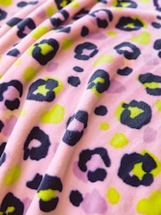 Pink Animal Supersoft Fleece Throw Blanket - Image 3 of 3