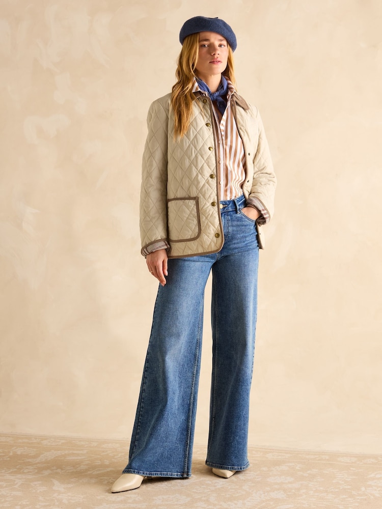 Joules Quinn Stone Showerproof Diamond Quilted Coat - Image 3 of 9