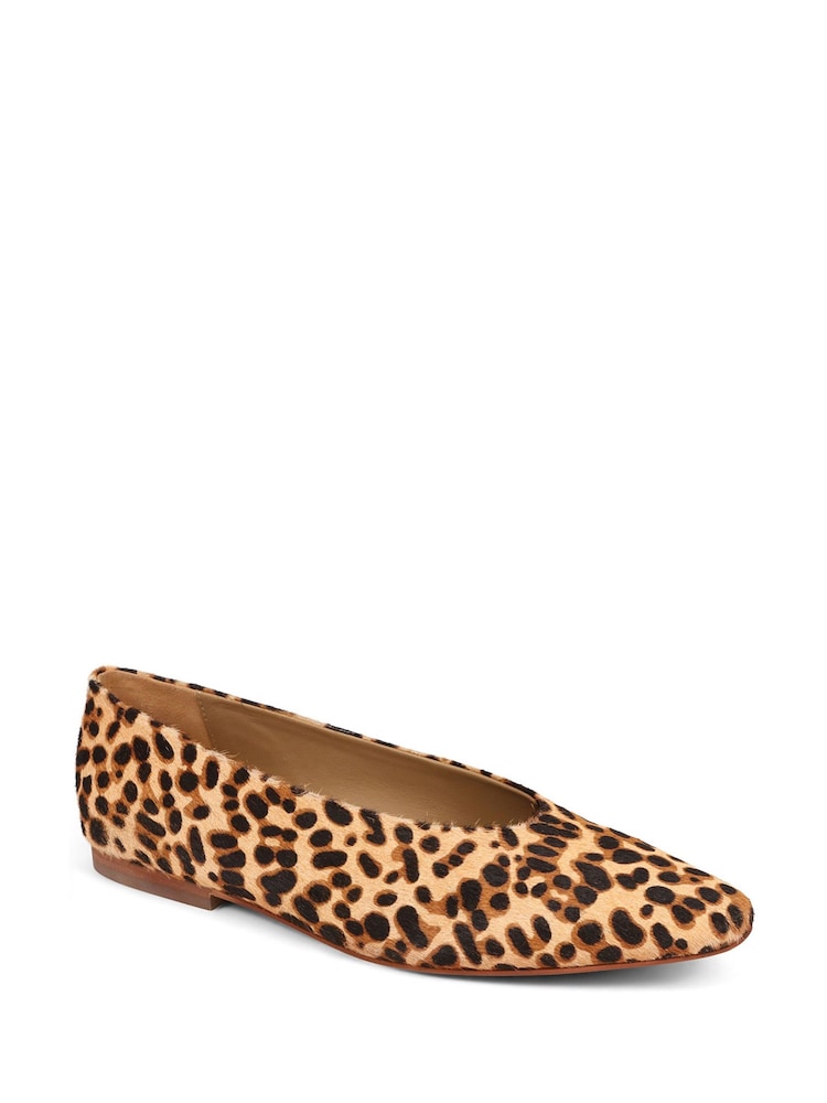 Jones Bootmaker Leather Pumps - Image 5 of 5