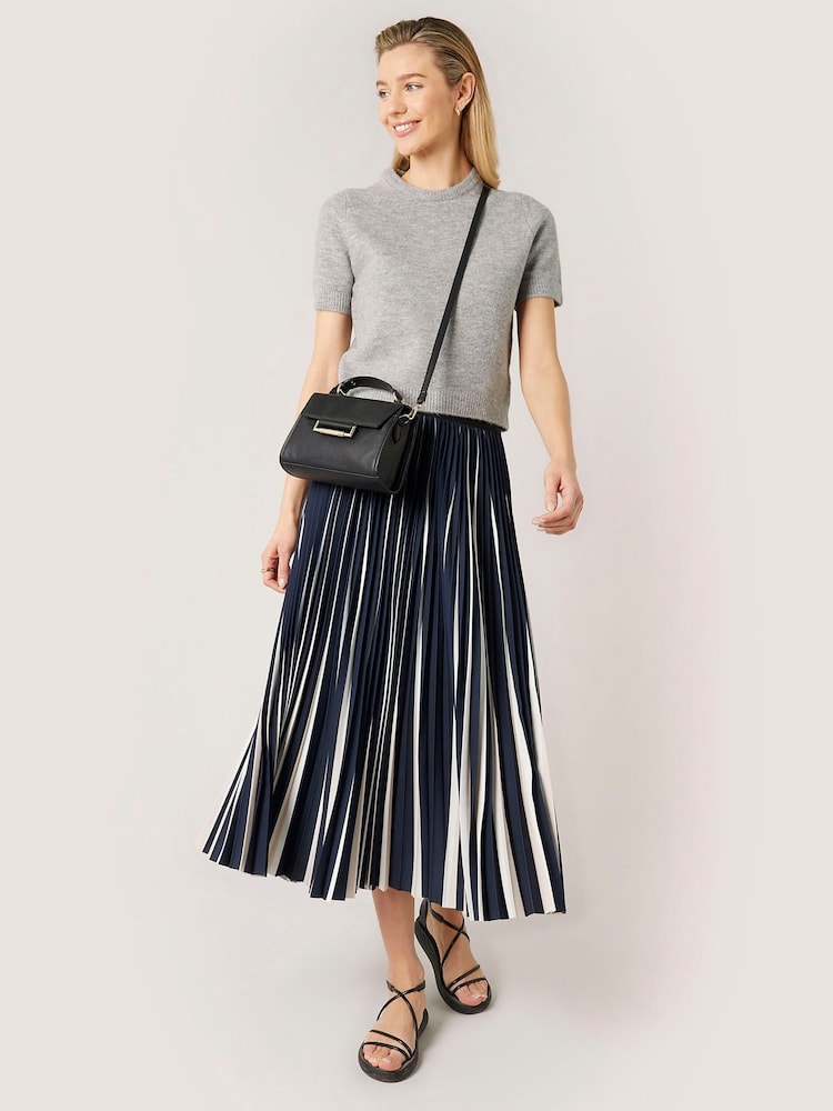 Fiorelli Nova Mini Grab Plain Black Bag - Image 2 of 6
