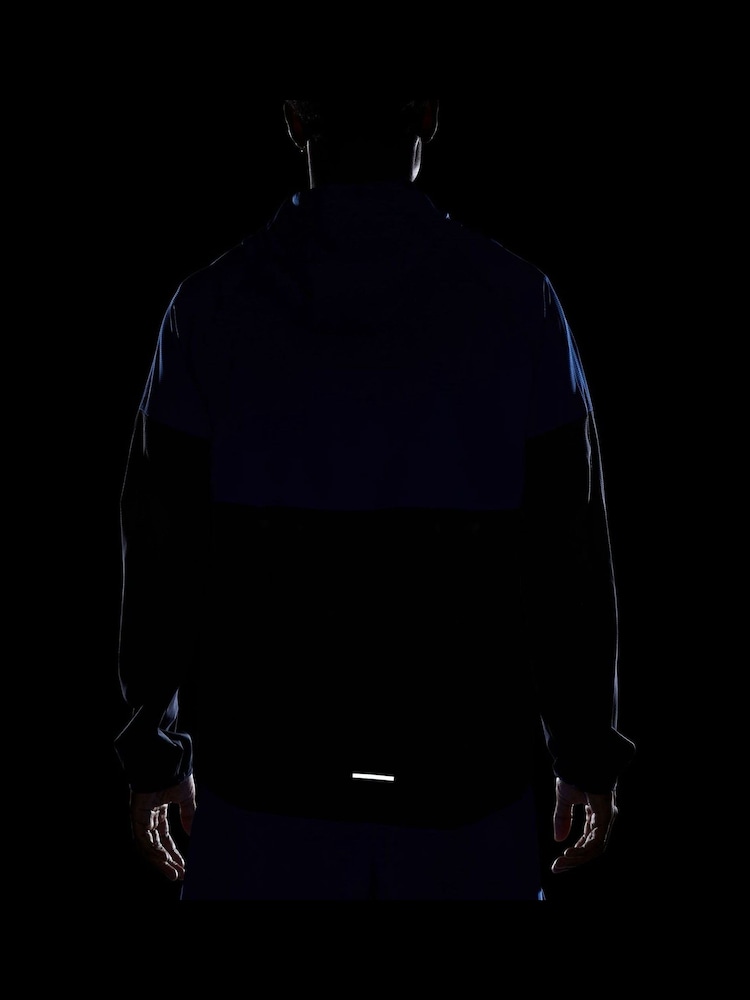 Nike Blue Light Windrunner Running Jacket - Image 10 of 10