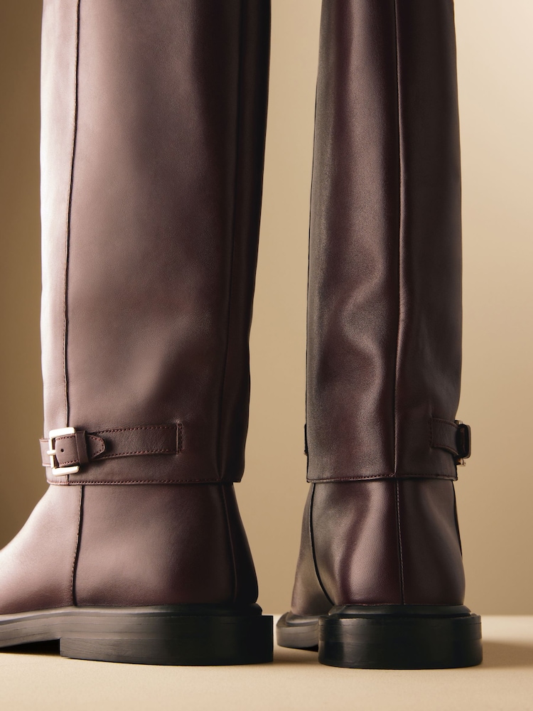 Burgundy Red Leather - Forever Comfort® Buckle Detail Rider Boots - Imagen 11 de 11
