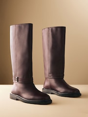 Burgundy Red Leather - Forever Comfort® Buckle Detail Rider Boots - Imagen 6 de 11